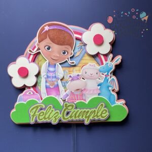 ✨ Cake Topper Artesanal "Feliz Cumple con La Doctora Juguetes" ✨